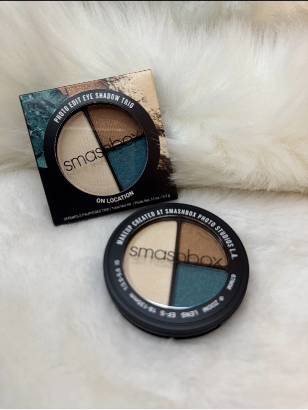 smashbox “ On Location” Photo edit eye shadow trio